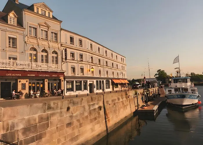Best Western Le Cheval Blanc -Centre- Vieux Port Honfleur